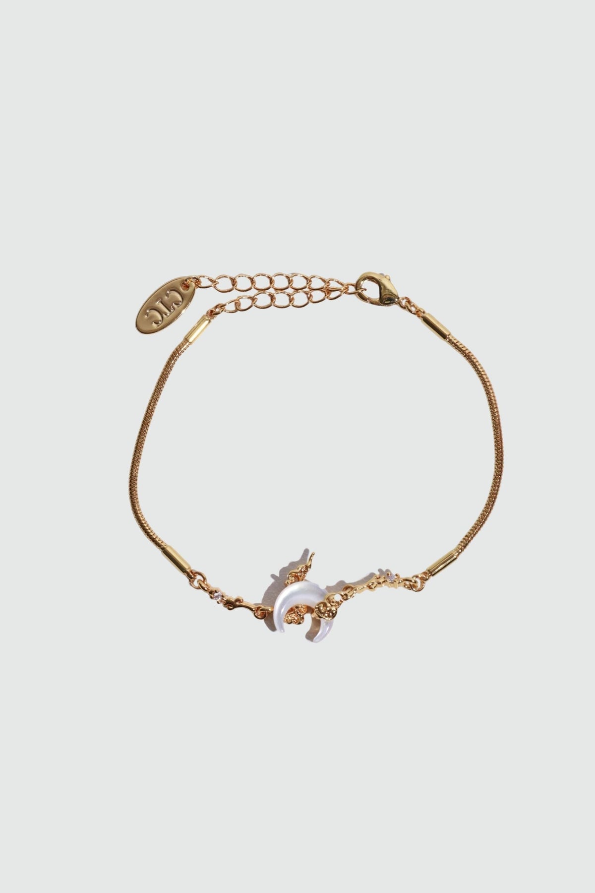 18K Real Gold Plated Natural Shell Moon Bracelet