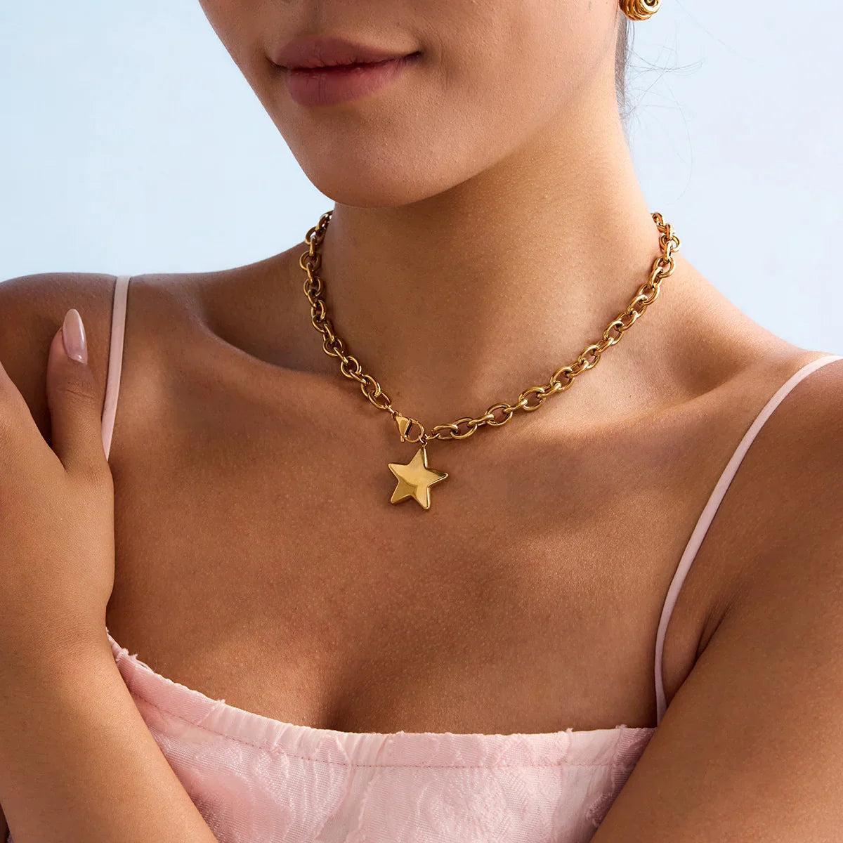 Stellaria Gold Star Pendant