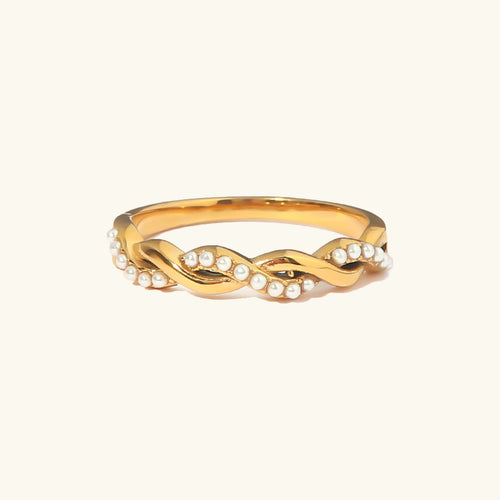 Vivienne Freshwater Pearl Ring